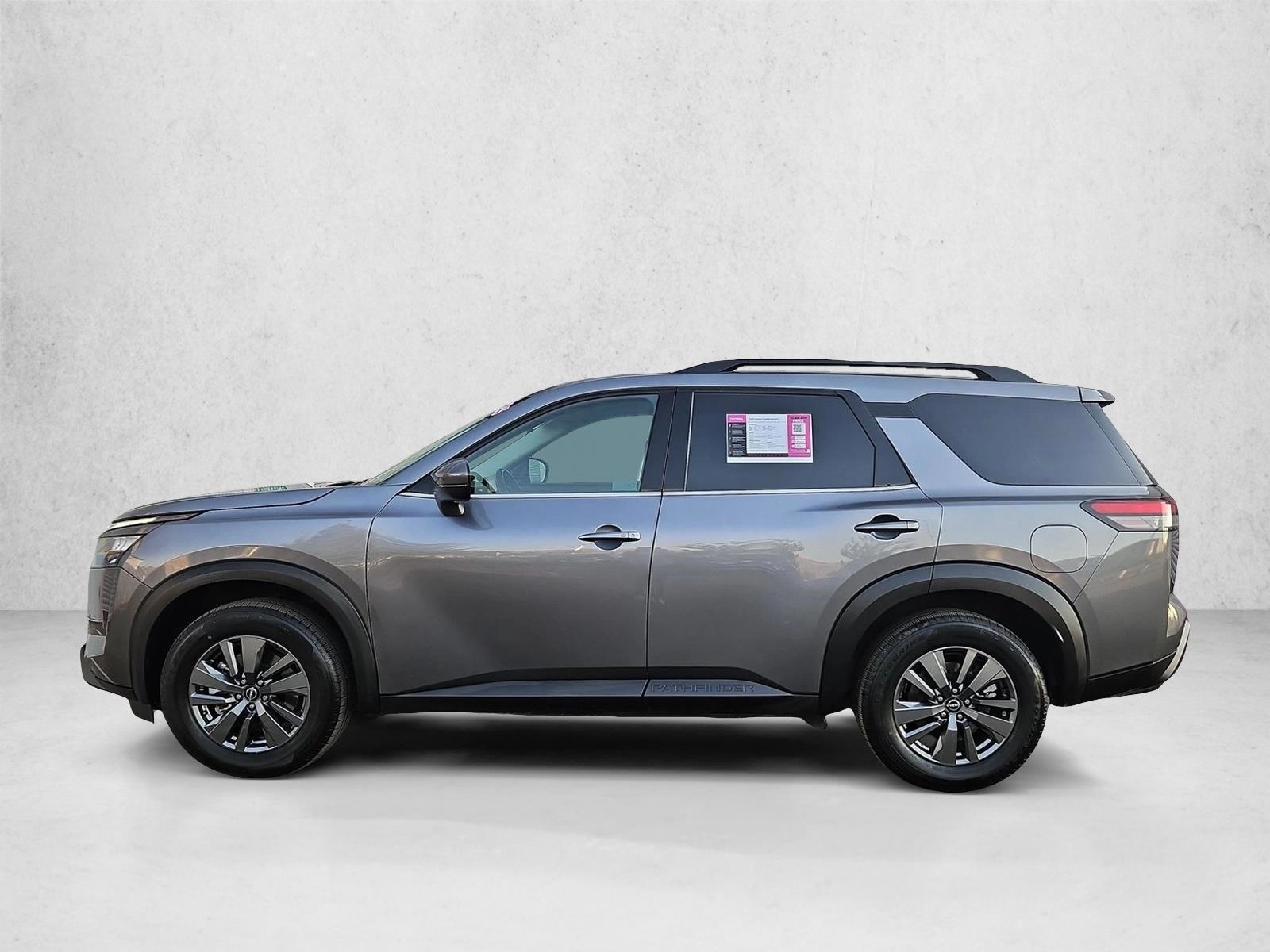 Thumbnail: 2025 Nissan Pathfinder - 2