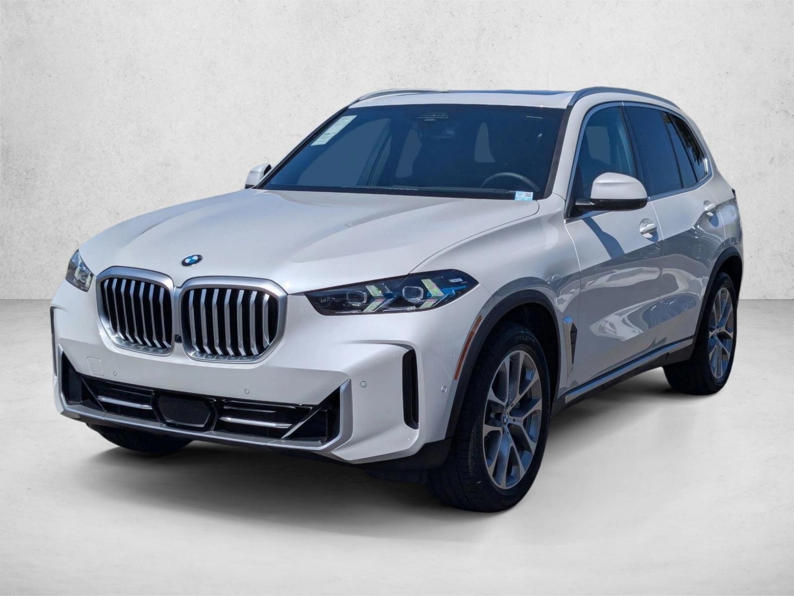 Thumbnail: 2026 BMW X5 - 1