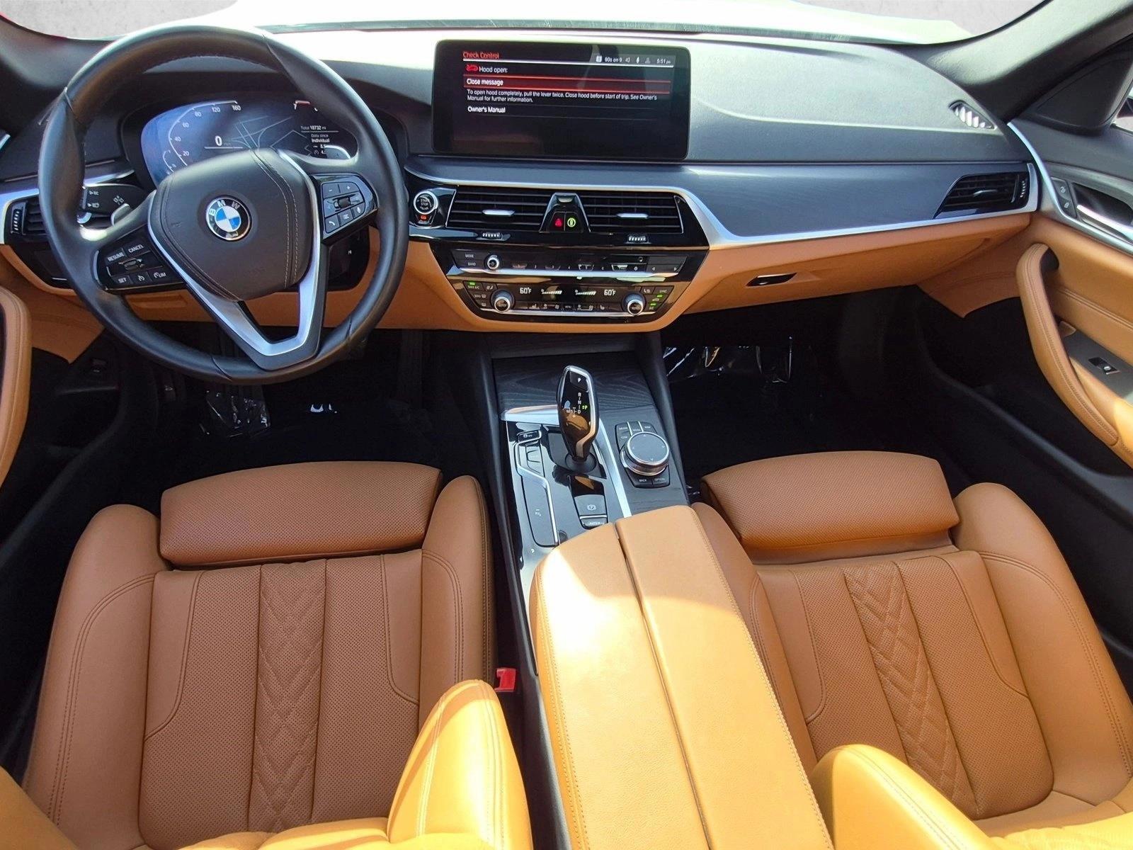 Thumbnail: 2023 BMW 5 Series - 4