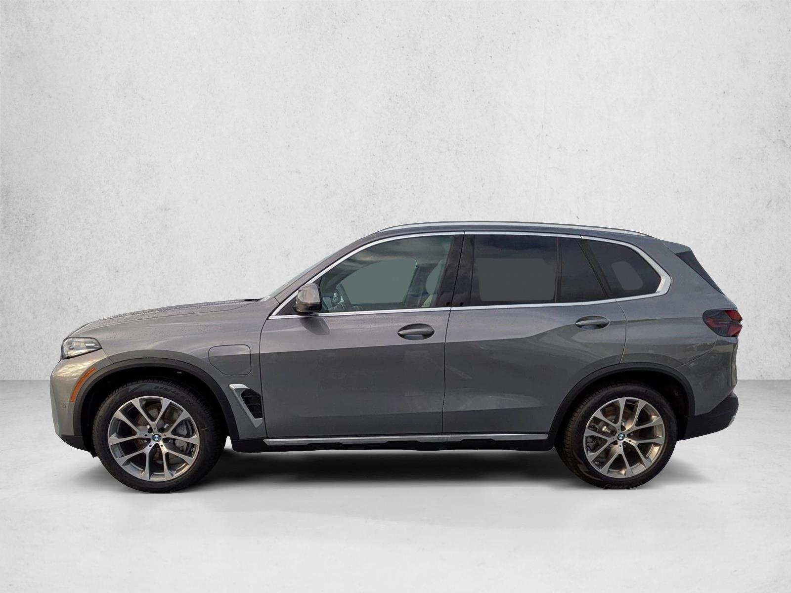 2026 BMW X5 50e - Photo 9