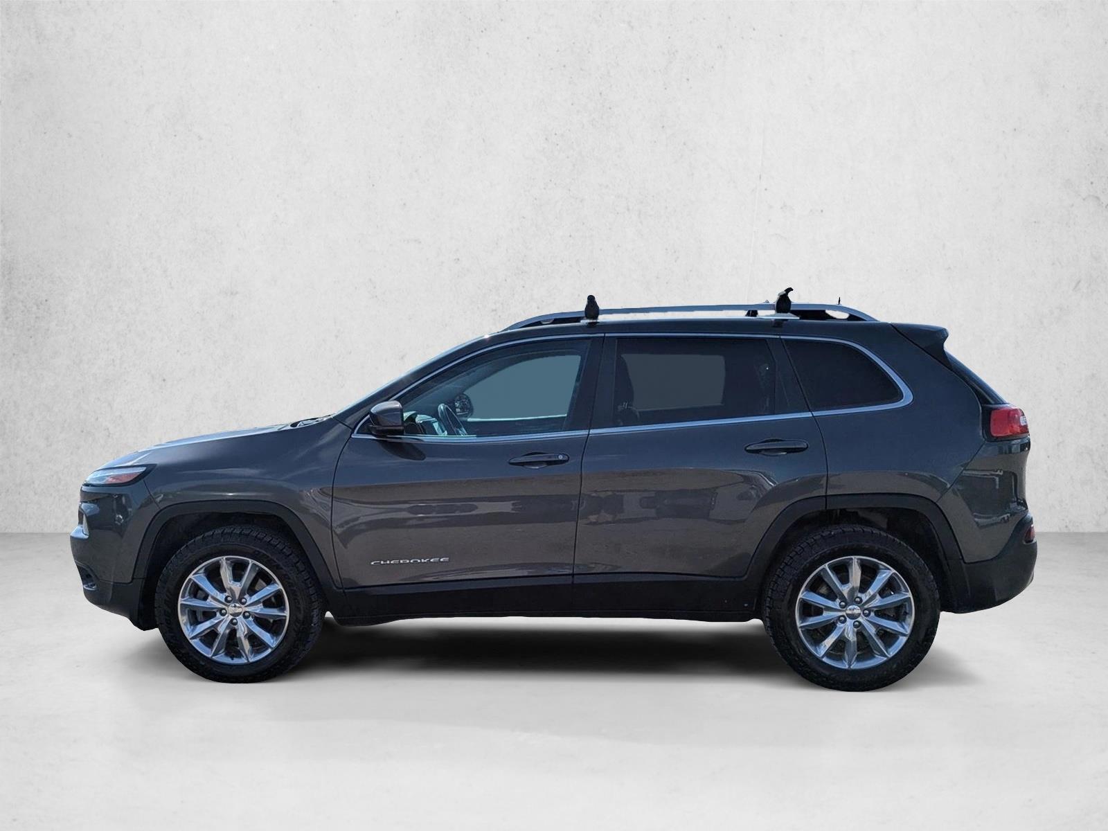 Thumbnail: 2017 Jeep Cherokee - 2