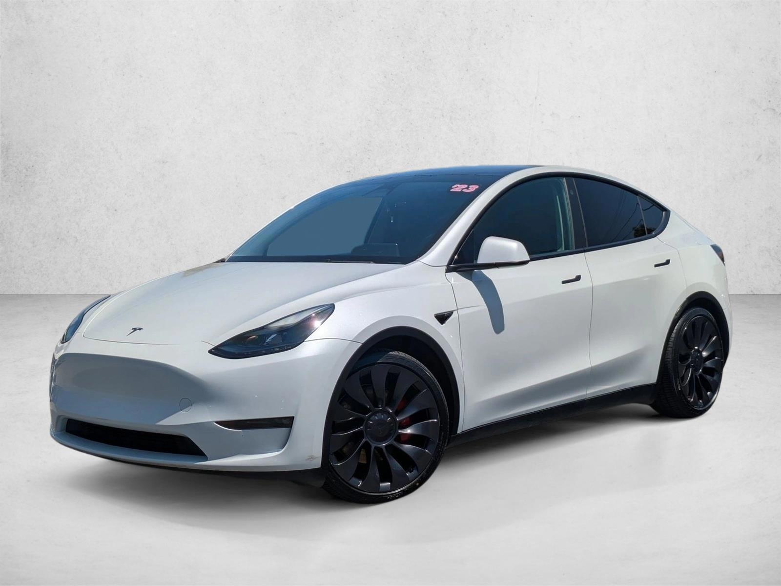 Thumbnail: 2023 Tesla Model Y - 1