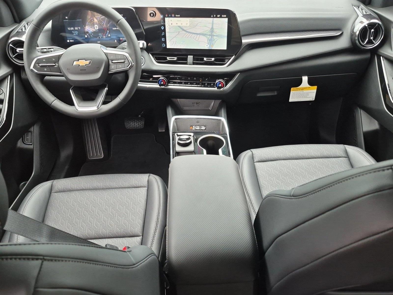 Thumbnail: 2027 Chevrolet Equinox - 4