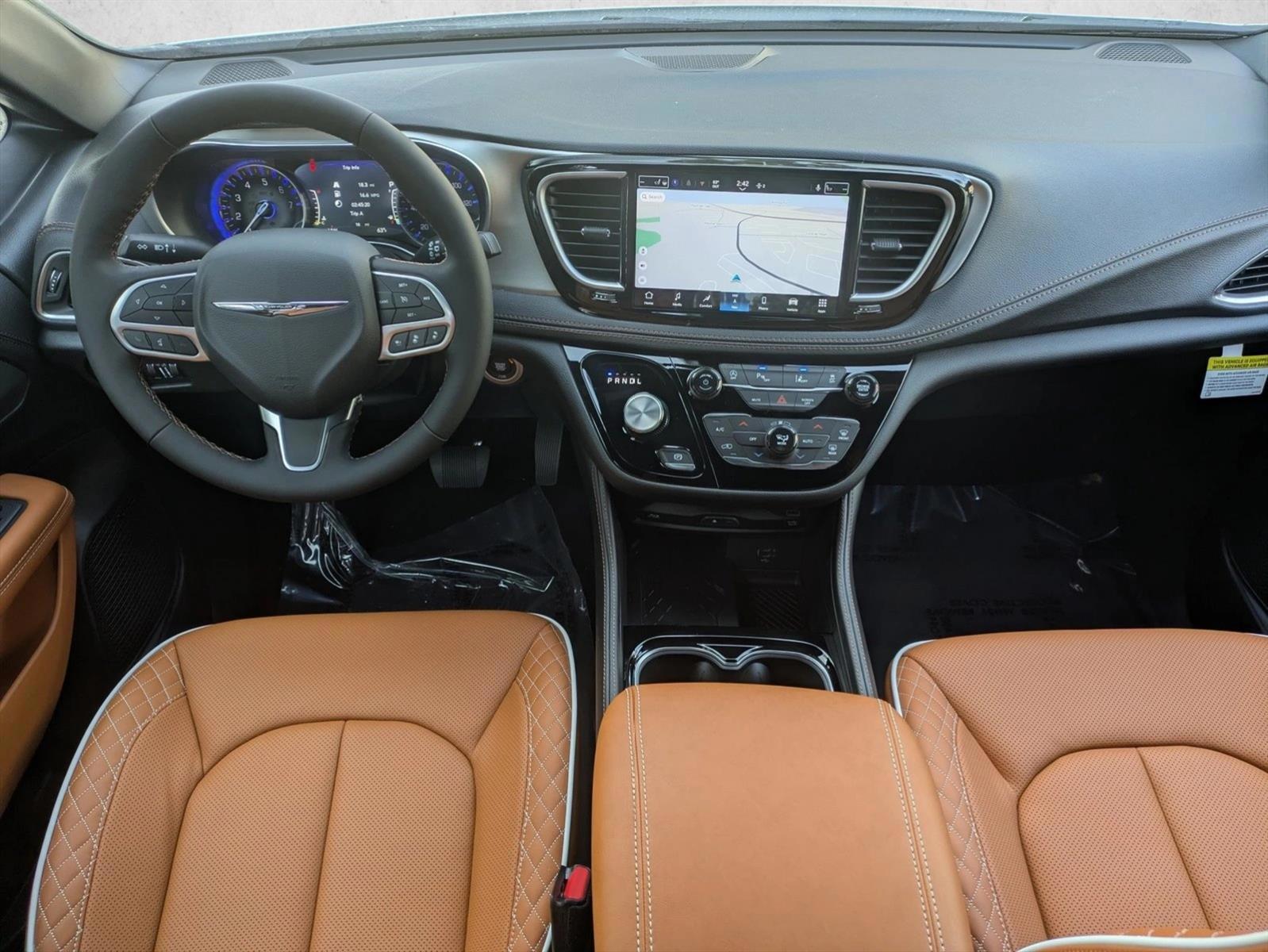 Thumbnail: 2026 Chrysler Pacifica - 3