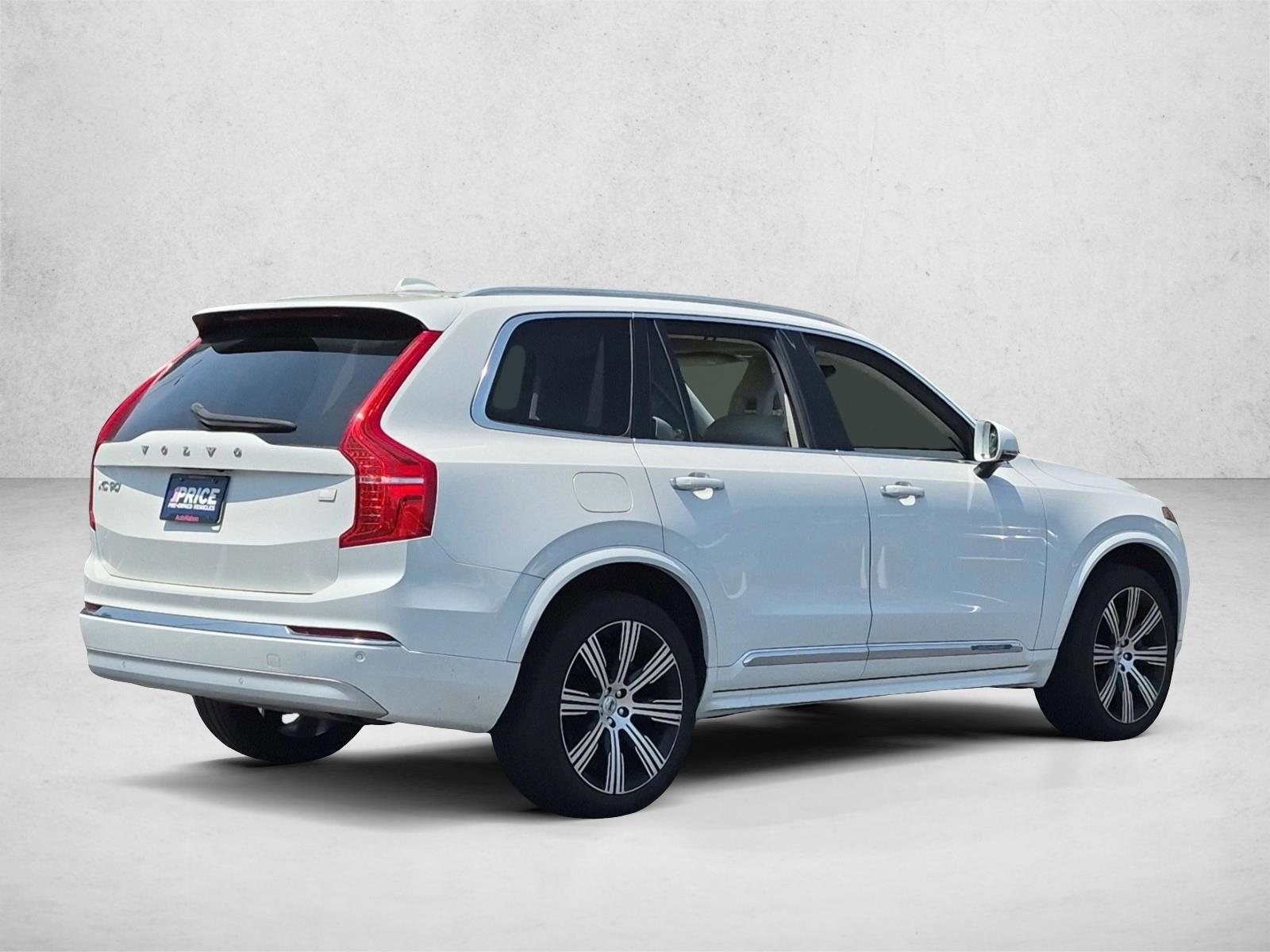 2022 Volvo XC90 Recharge Plug-In Hybrid