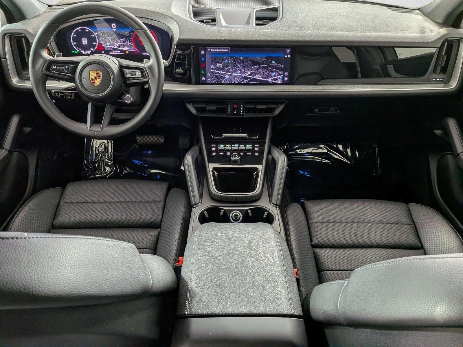 Thumbnail: 2025 Porsche Cayenne - 4