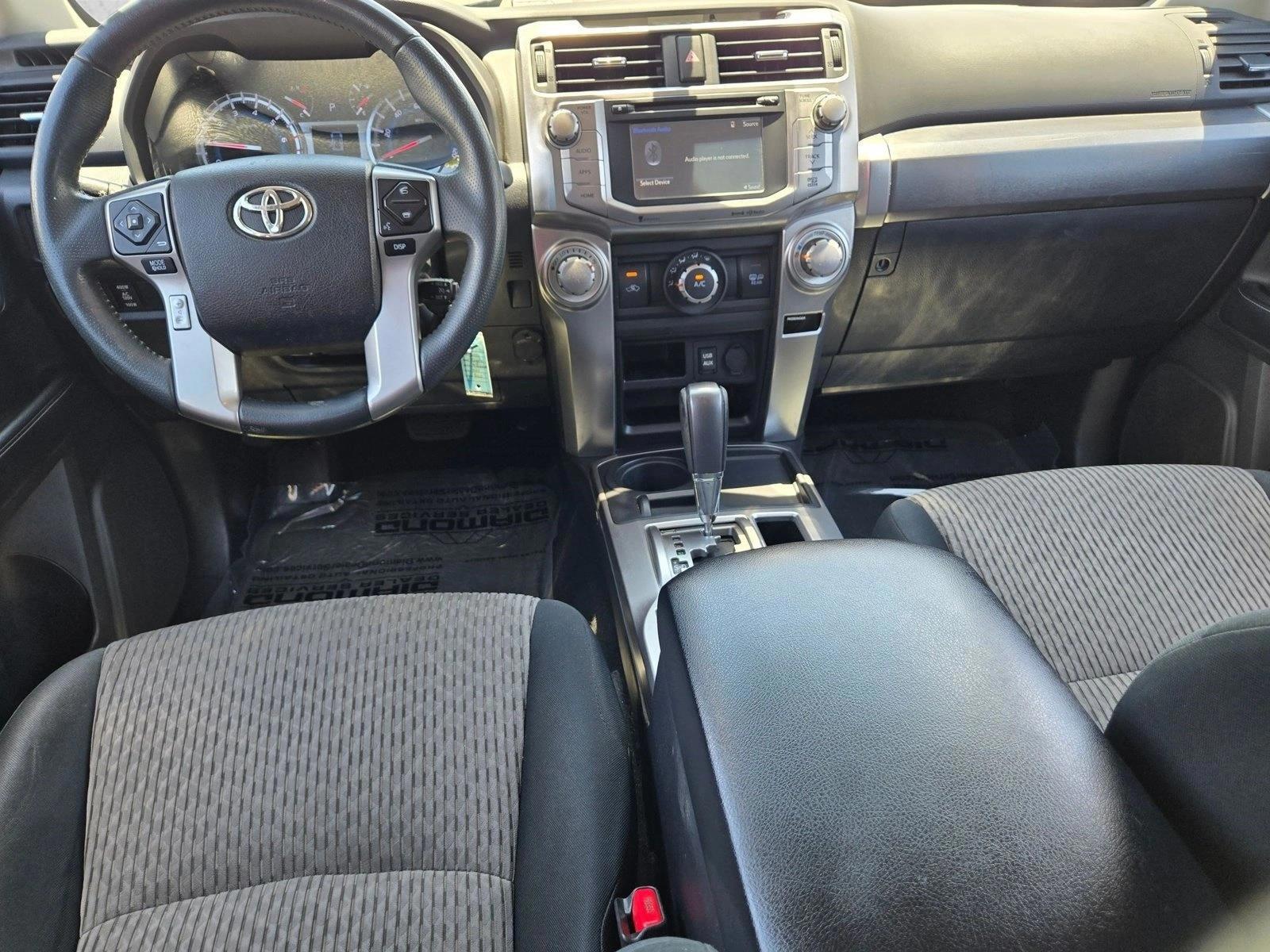 Thumbnail: 2016 Toyota 4Runner - 3