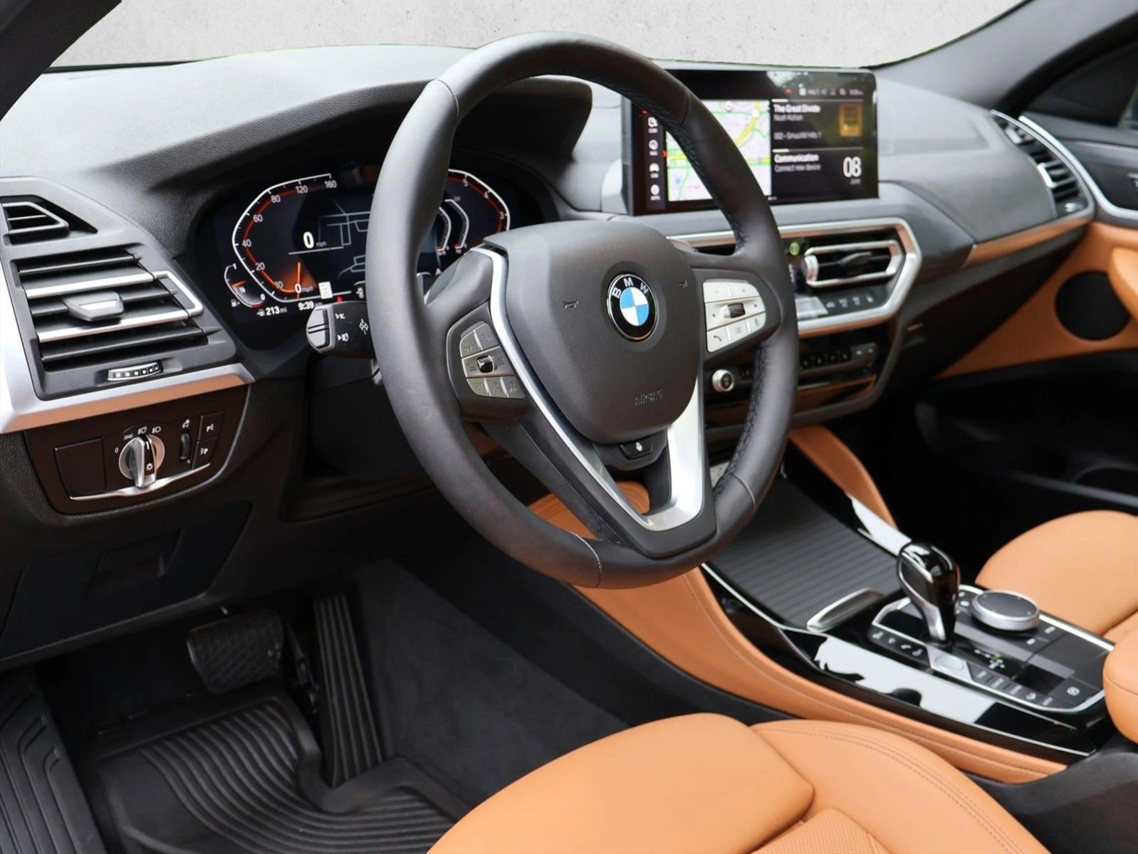 Thumbnail: 2024 BMW X4 - 3