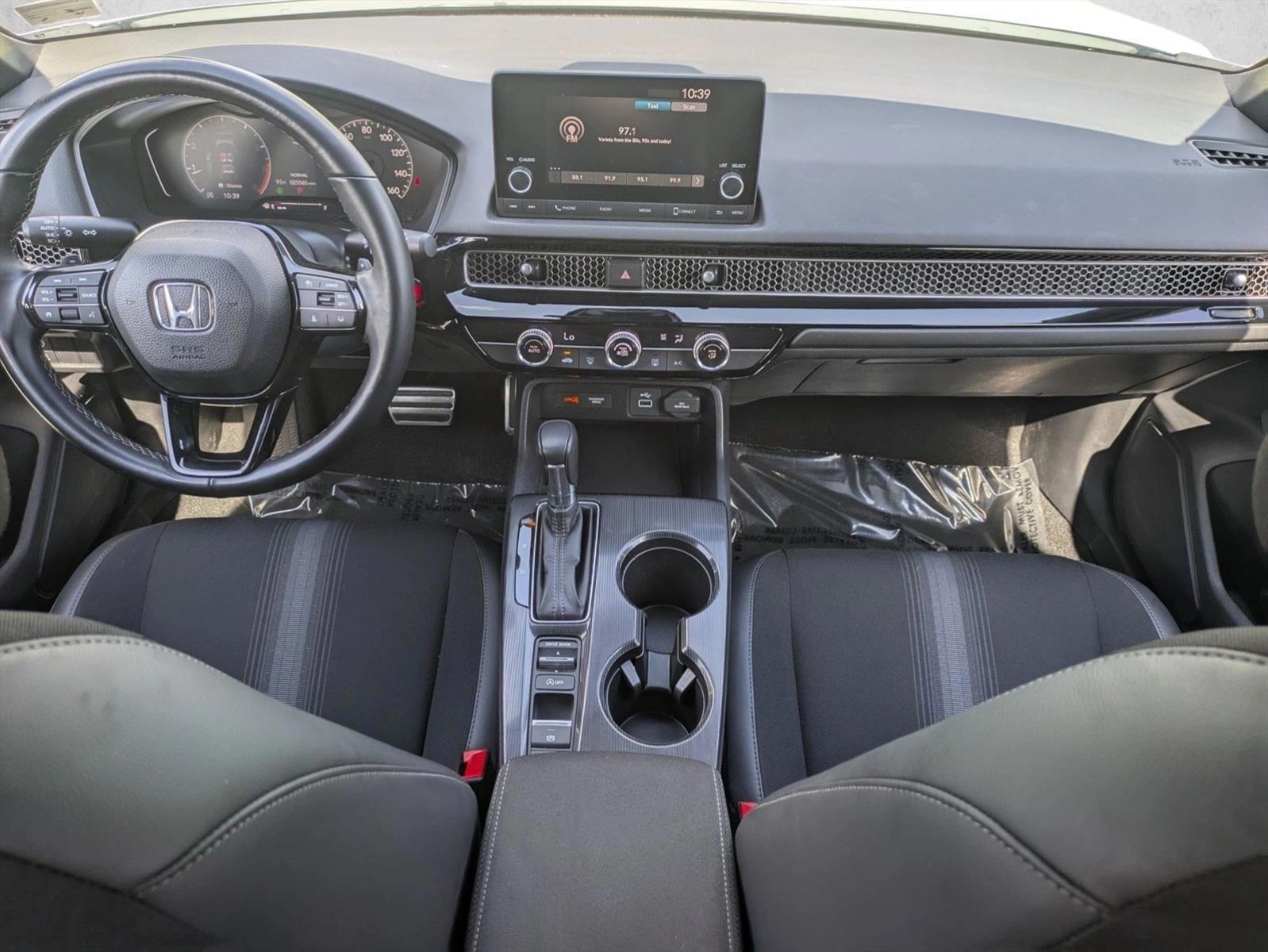 Thumbnail: 2024 Honda Civic - 4