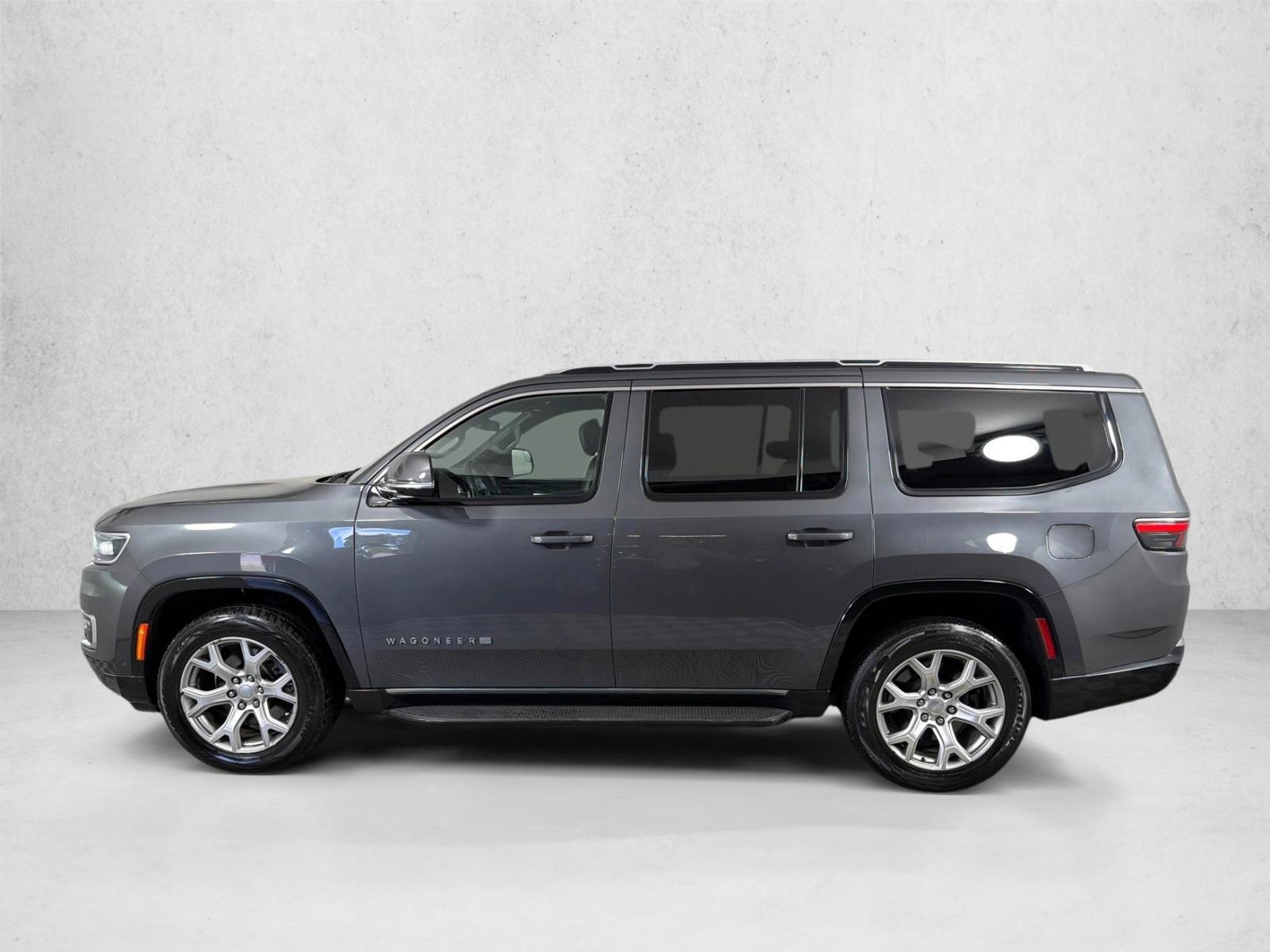 Thumbnail: 2022 Jeep Wagoneer - 2