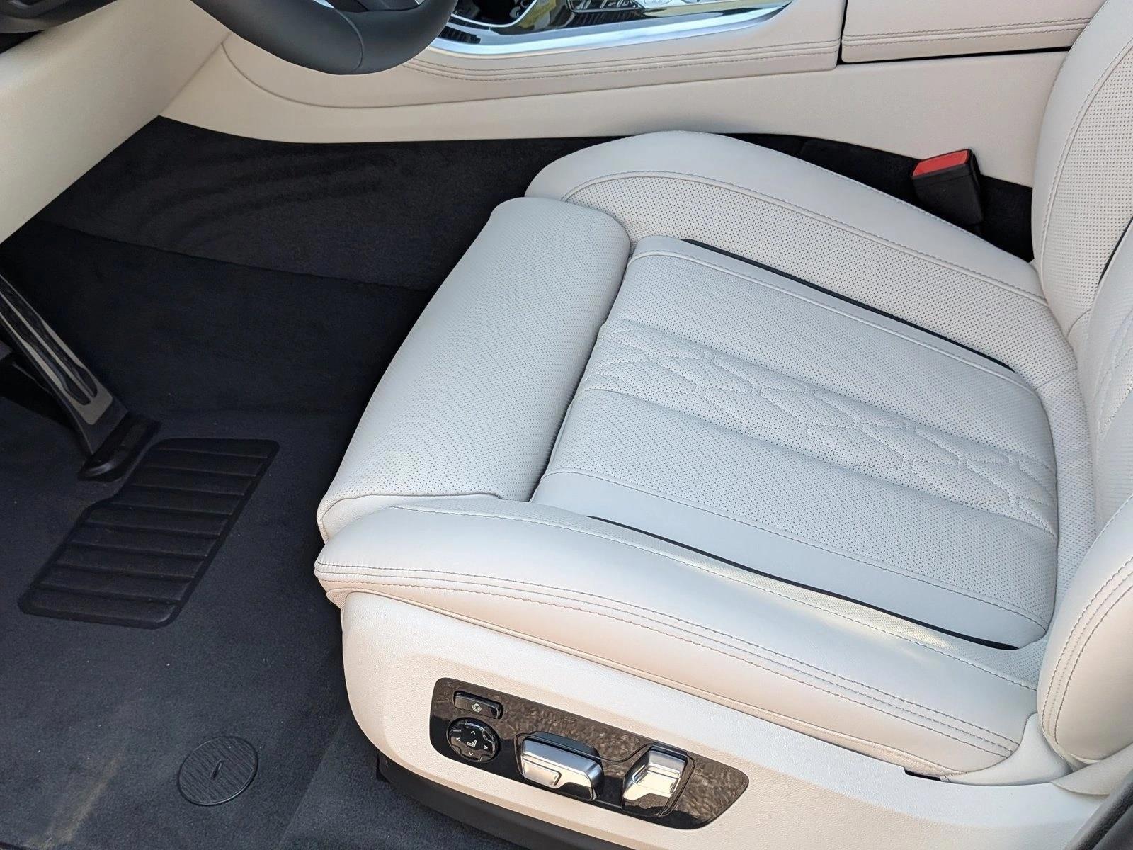 Thumbnail: 2026 BMW X5 - 5
