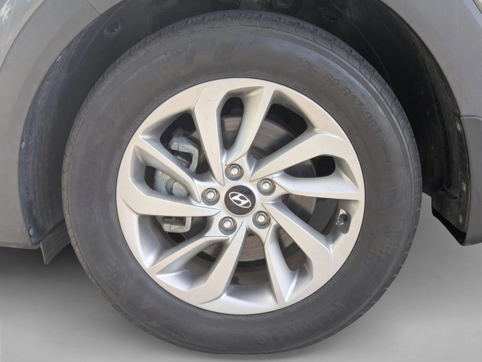 Thumbnail: 2016 Hyundai Tucson - 2
