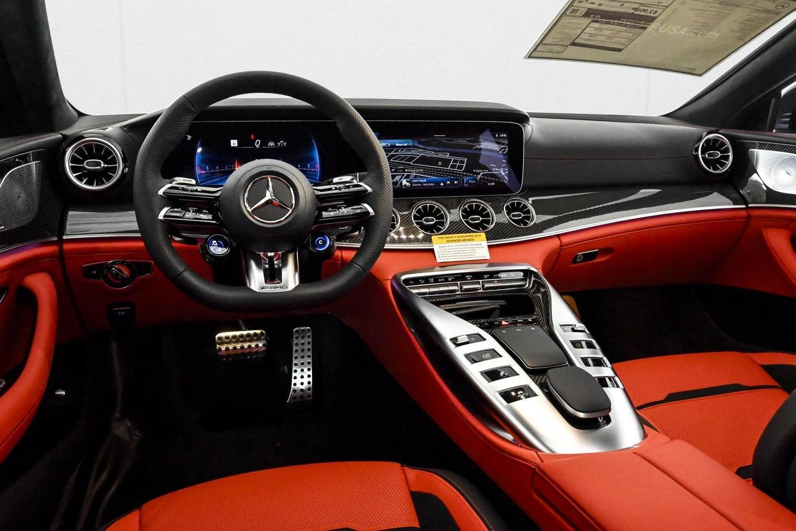 Thumbnail: 2026 Mercedes-Benz AMG GT - 2