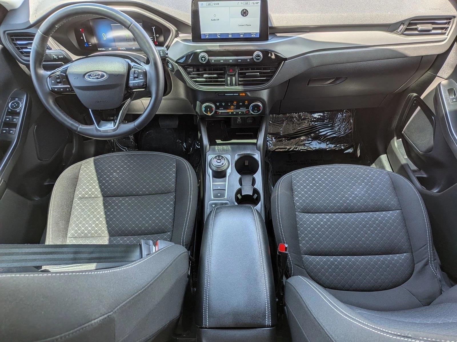 Thumbnail: 2024 Ford Escape - 3