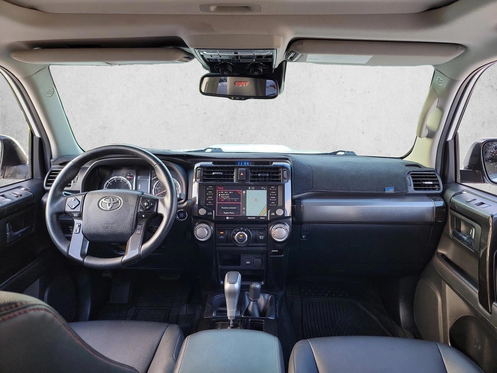 Thumbnail: 2020 Toyota 4Runner - 3