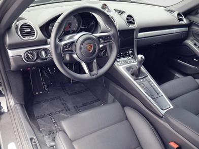 2025 Porsche 718 Cayman