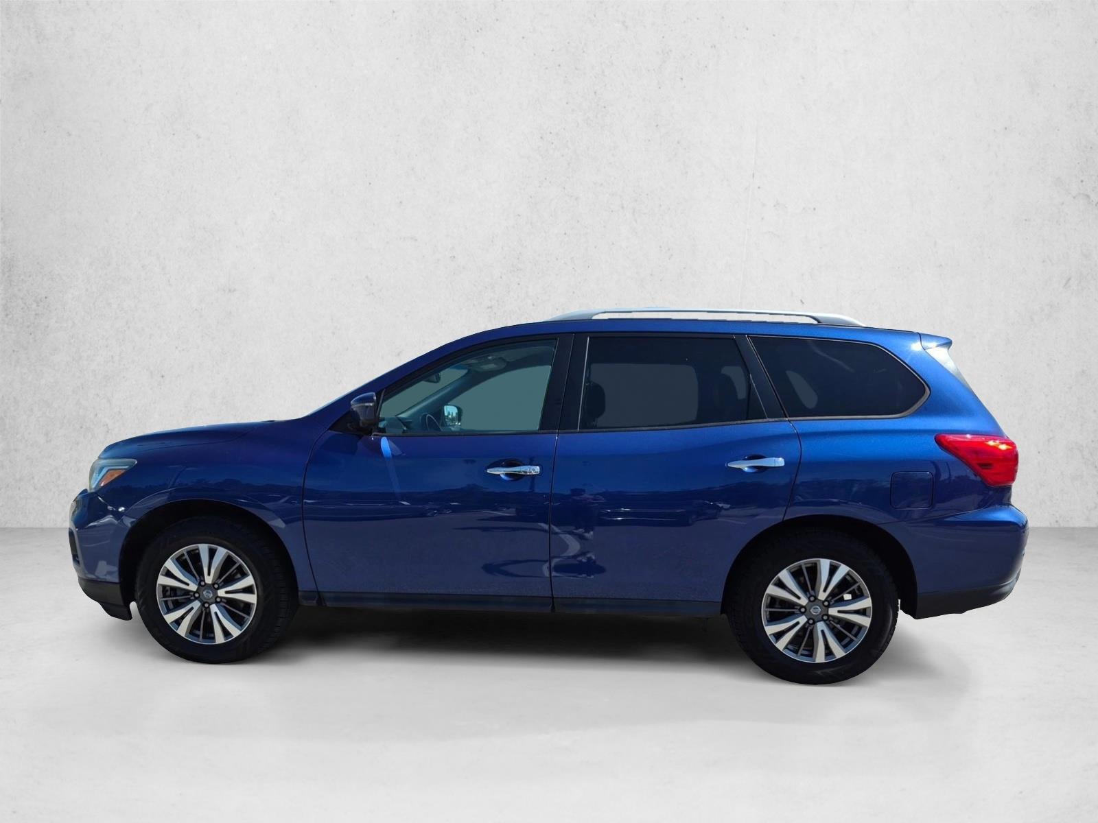 Thumbnail: 2020 Nissan Pathfinder - 2