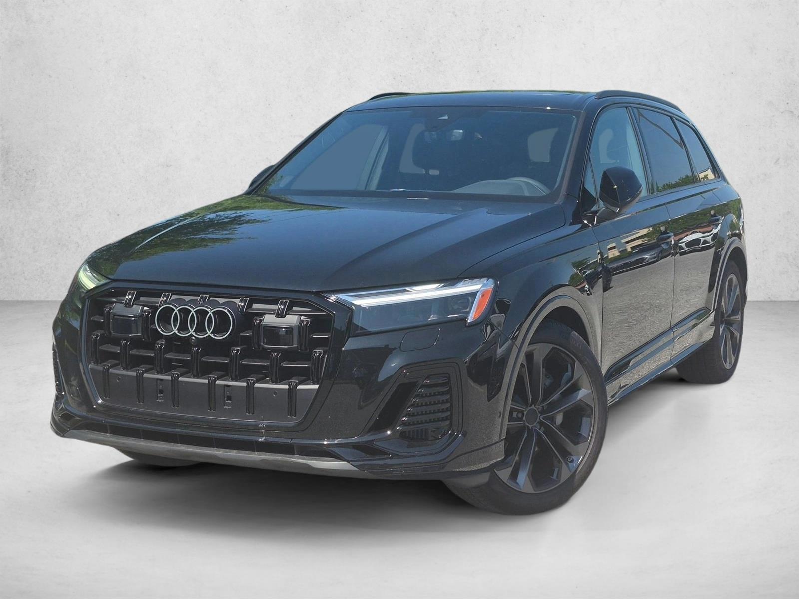 Thumbnail: 2026 Audi Q7 - 1