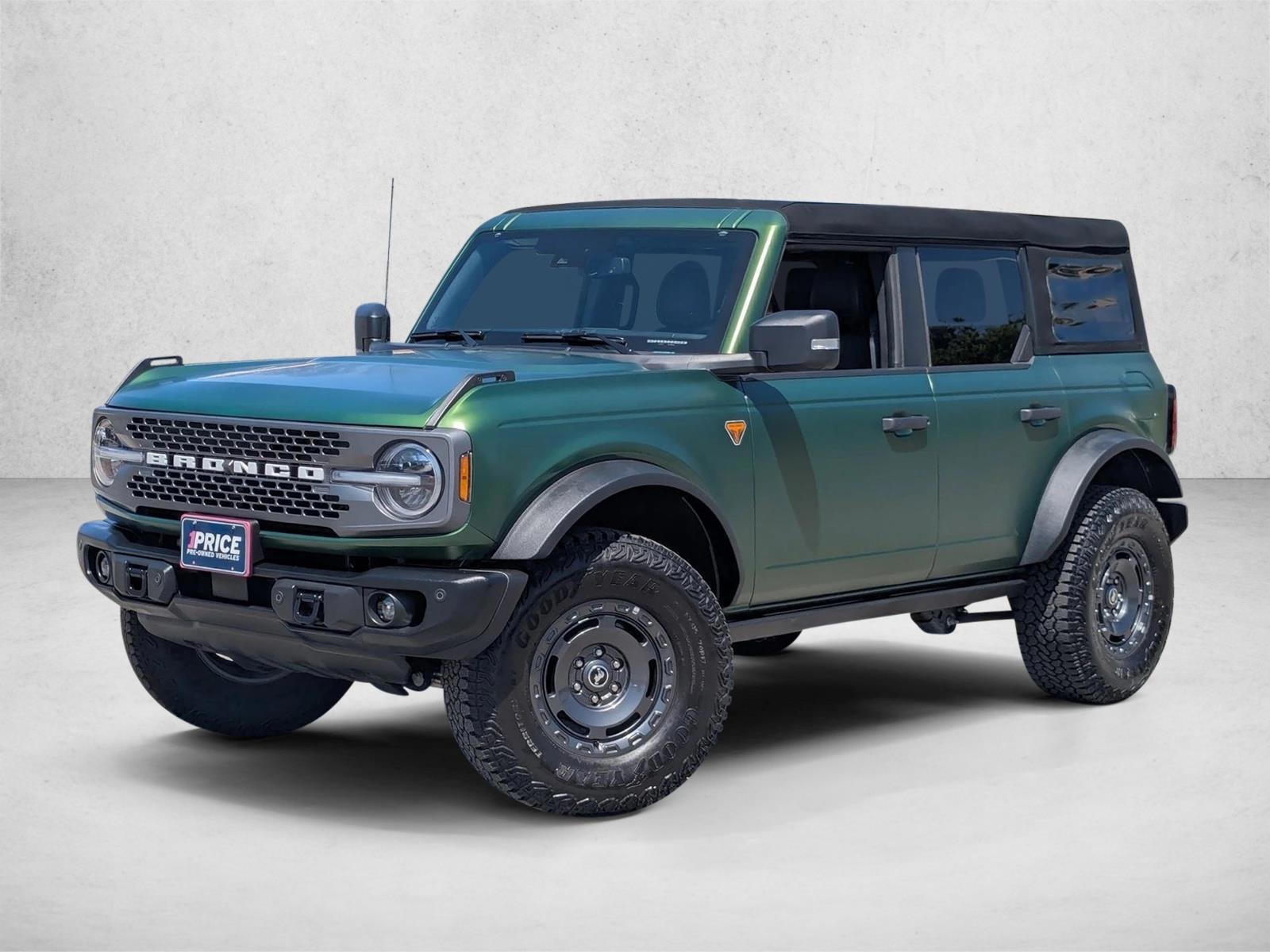 Thumbnail: 2025 Ford Bronco - 1