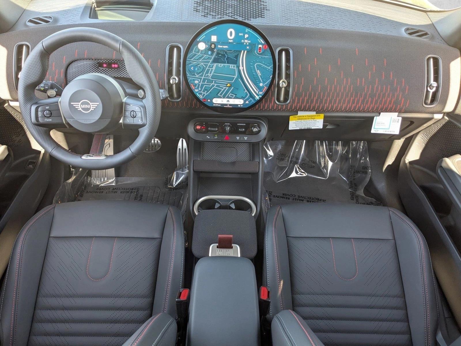 Thumbnail: 2027 MINI Cooper Countryman - 3