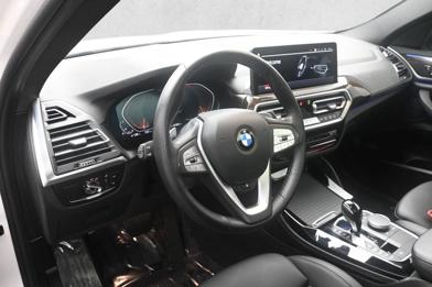 2023 BMW X4