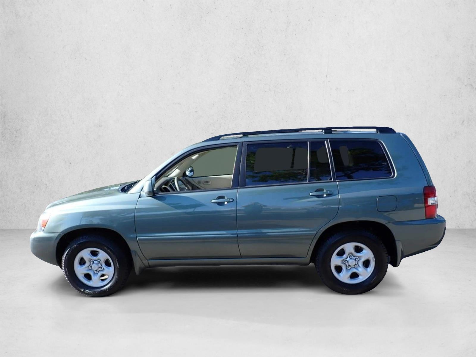 Thumbnail: 2006 Toyota Highlander - 2