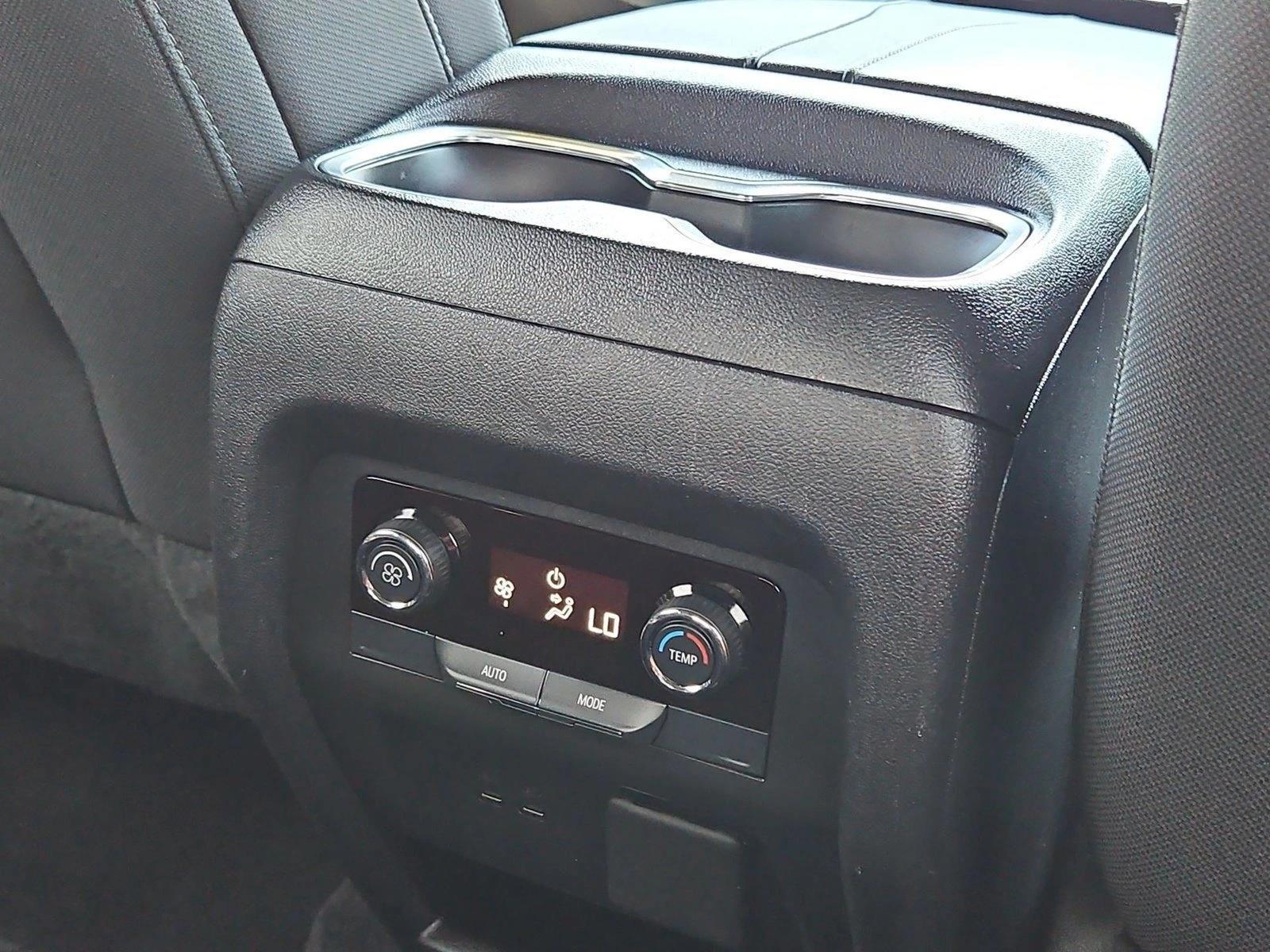 2025 Chevrolet Traverse LT - Photo 23