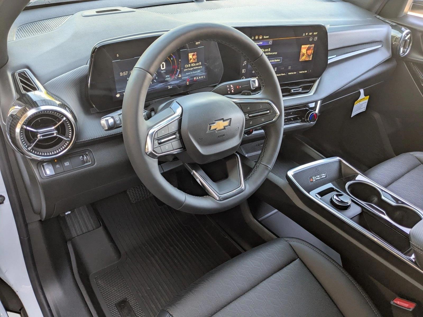 Thumbnail: 2026 Chevrolet Equinox - 3