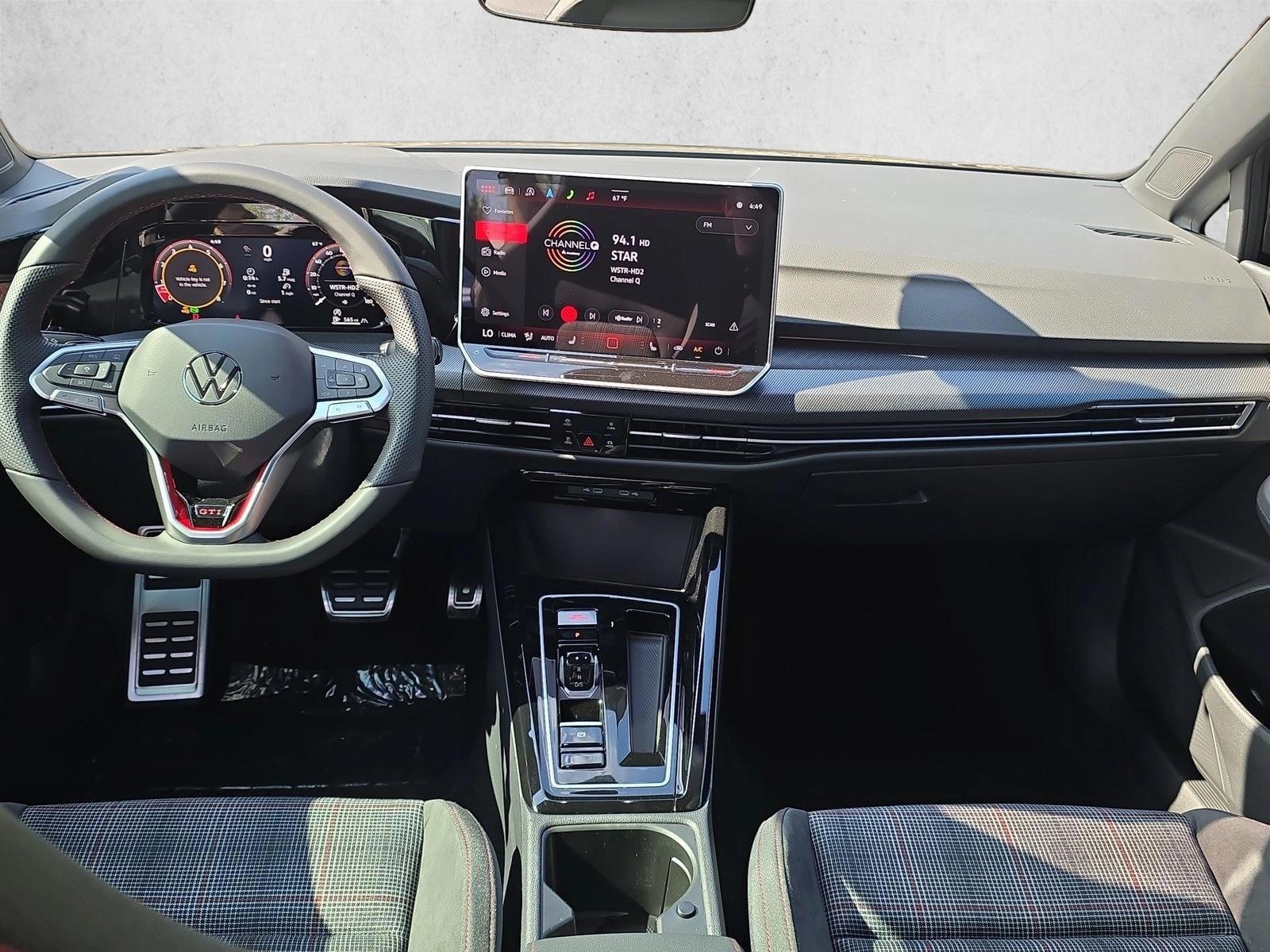 Thumbnail: 2026 Volkswagen Golf - 3