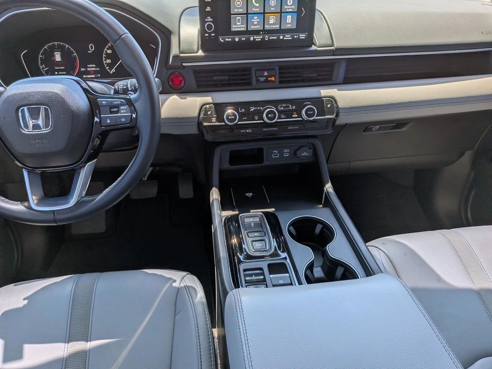 Thumbnail: 2025 Honda Pilot - 3