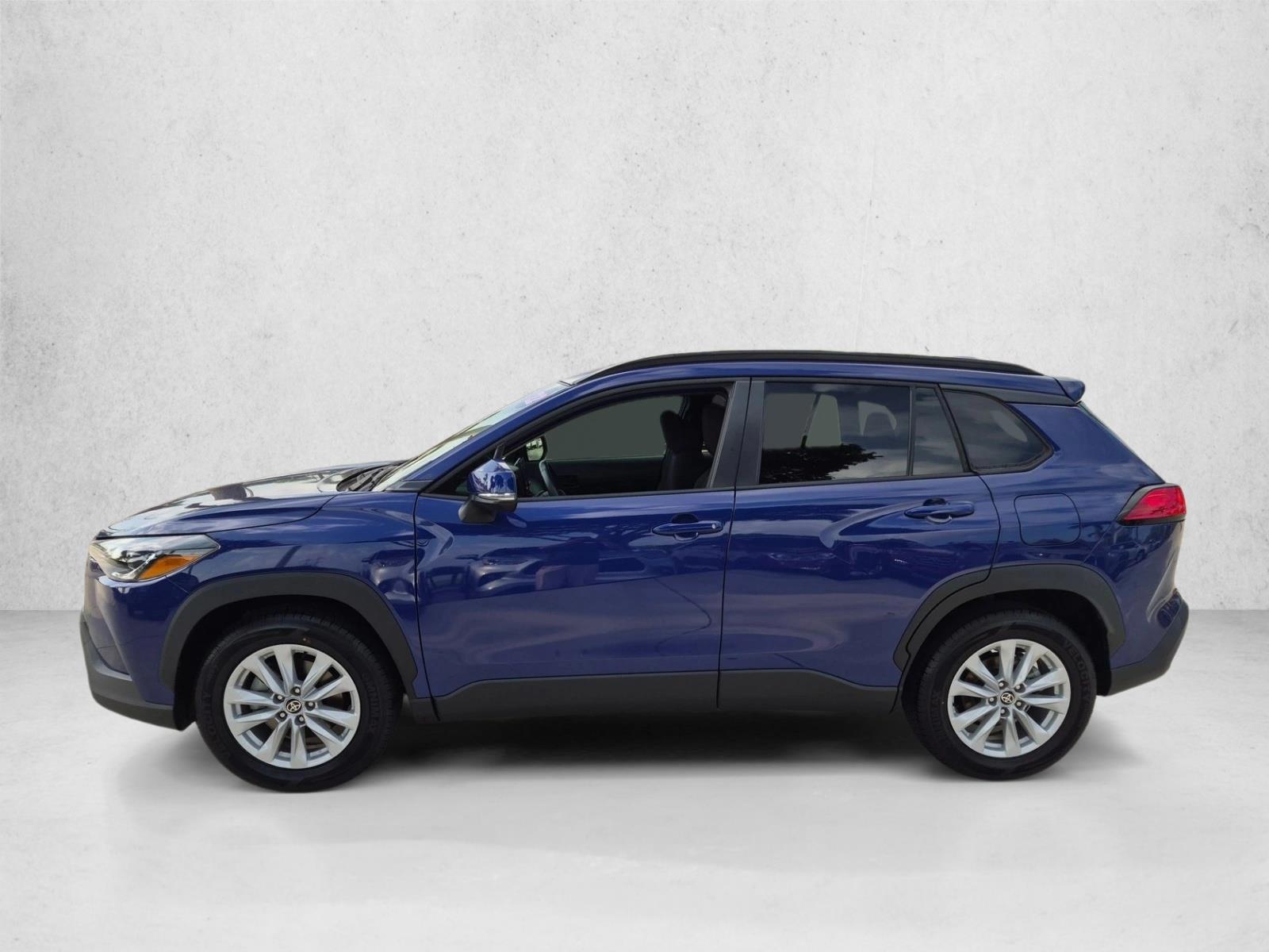 Thumbnail: 2022 Toyota Corolla Cross - 2