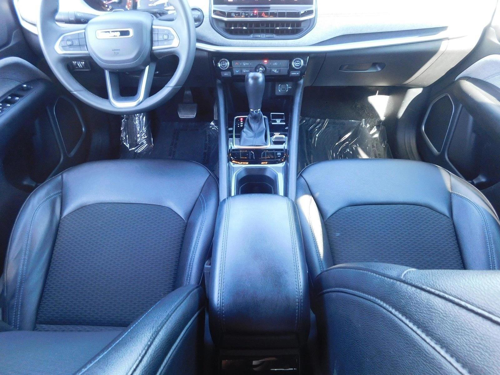 Thumbnail: 2024 Jeep Compass - 4