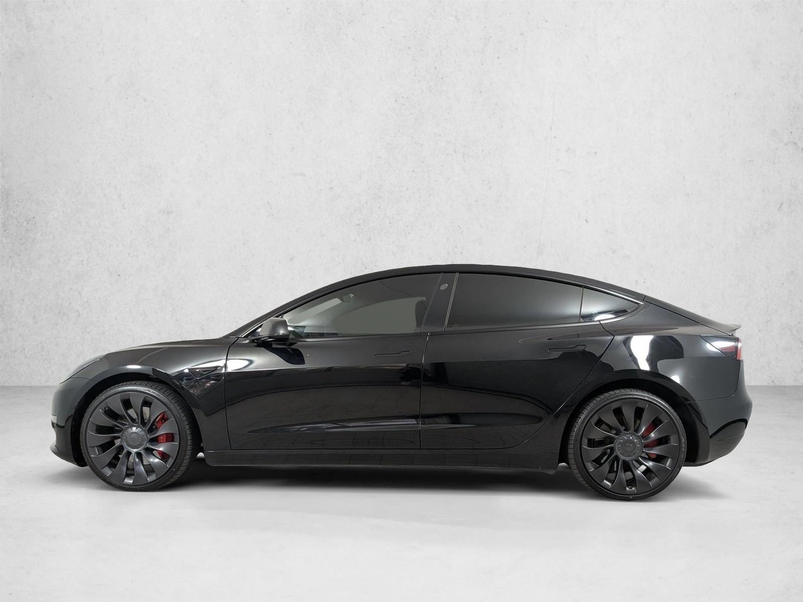 Thumbnail: 2023 Tesla Model 3 - 2