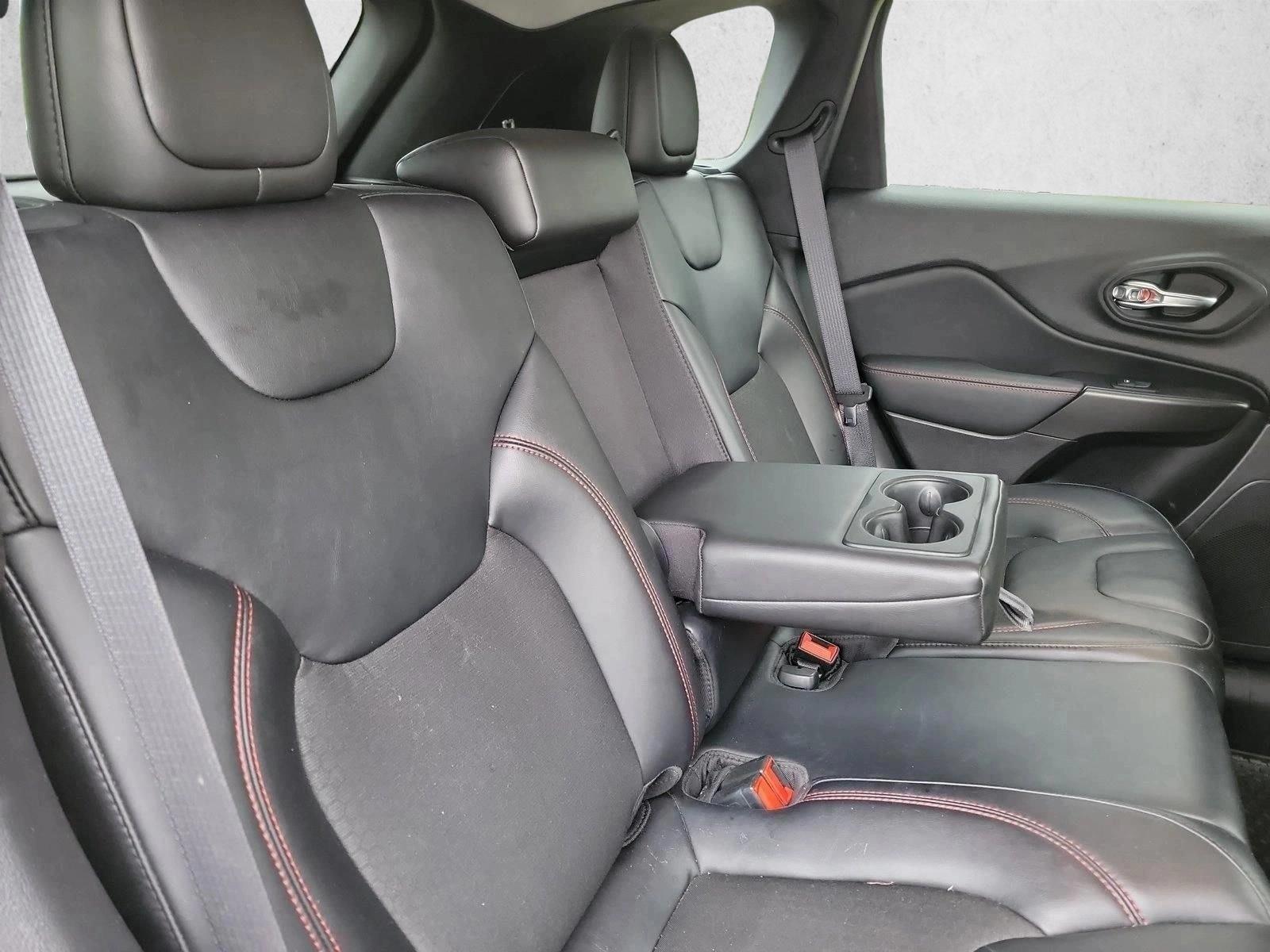 2022 Jeep Cherokee Trailhawk - Photo 13