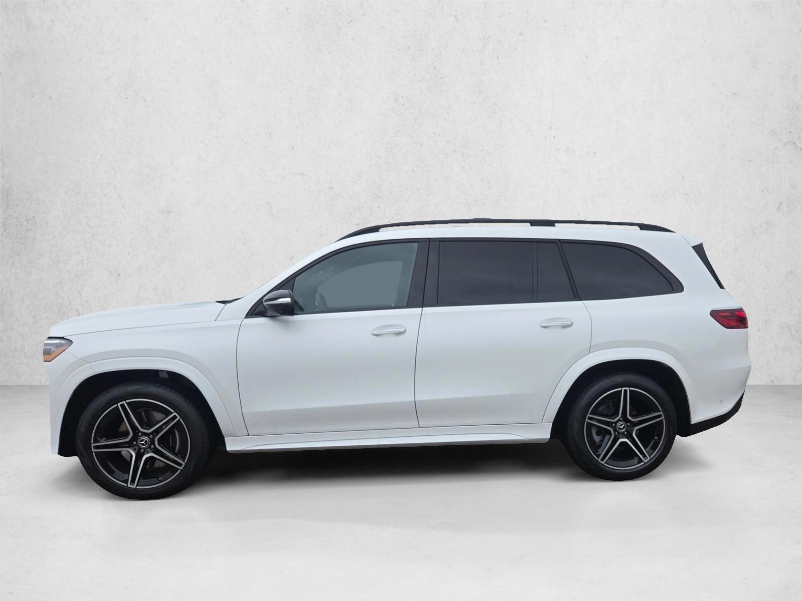 Thumbnail: 2026 Mercedes-Benz GLS - 2