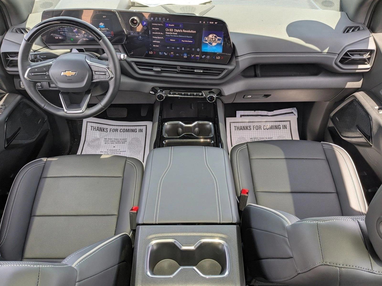 Thumbnail: 2026 Chevrolet Silverado EV - 3