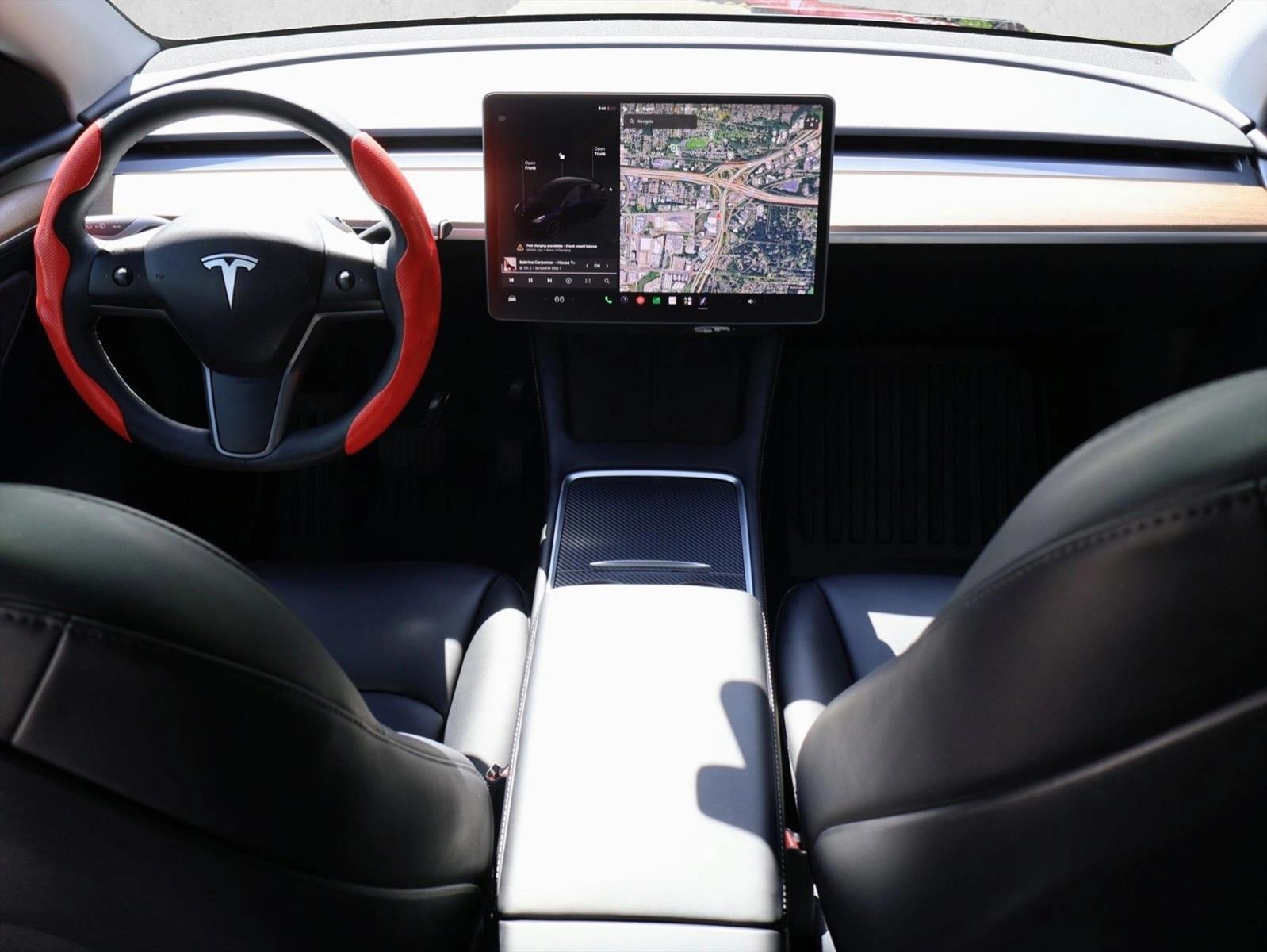 Thumbnail: 2023 Tesla Model Y - 3