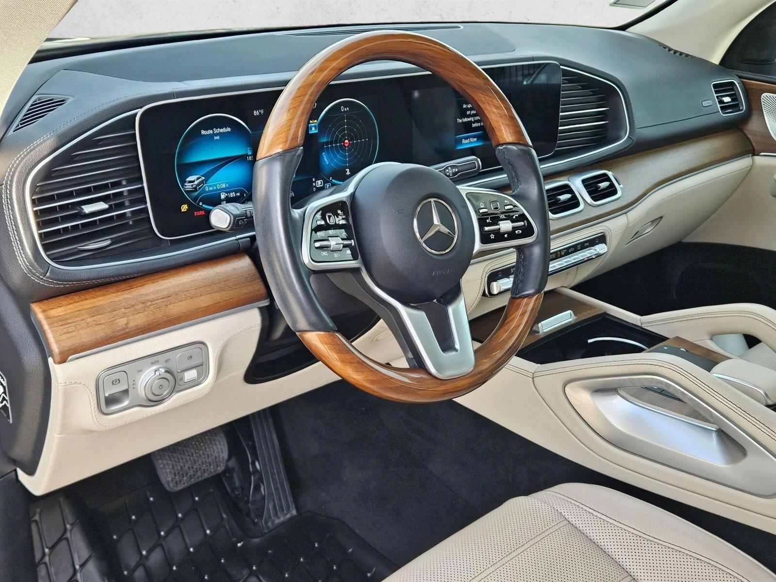 Thumbnail: 2023 Mercedes-Benz GLE - 3