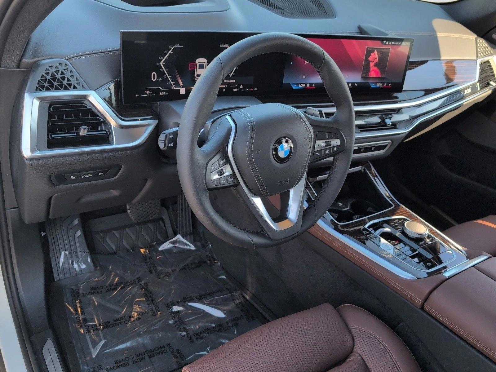 Thumbnail: 2026 BMW X5 - 3
