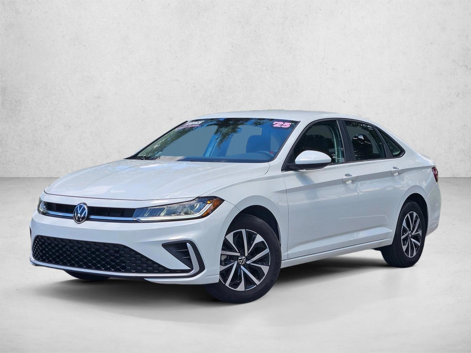 Thumbnail: 2025 Volkswagen Jetta - 1