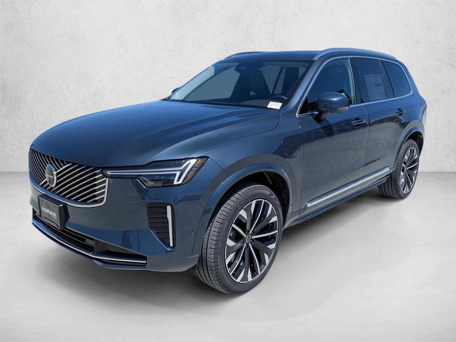 Thumbnail: 2026 Volvo XC90 - 1