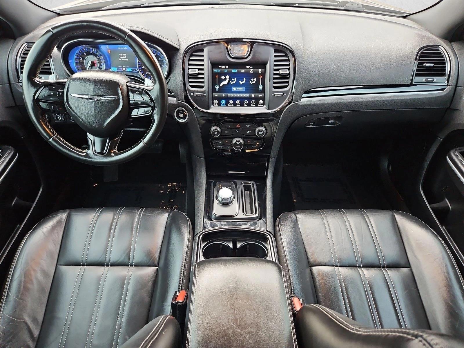 Thumbnail: 2021 Chrysler 300 - 5