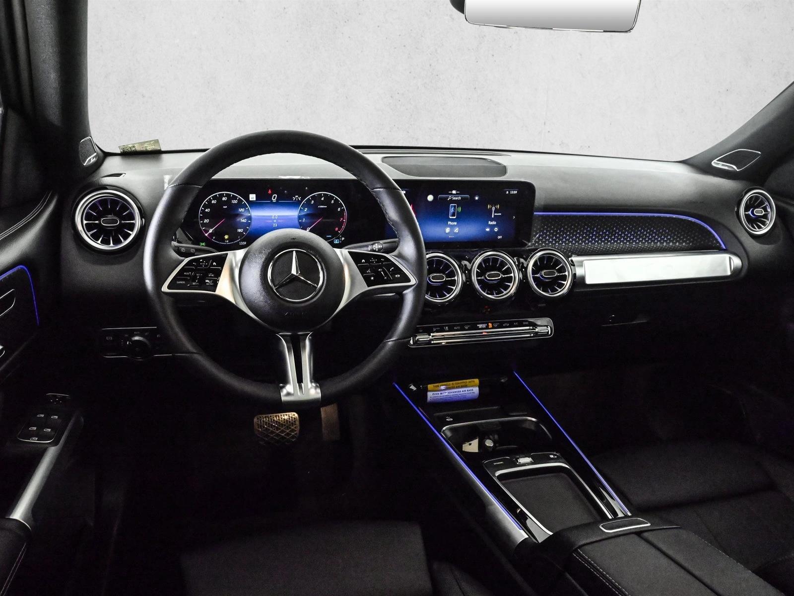Thumbnail: 2026 Mercedes-Benz GLB - 3