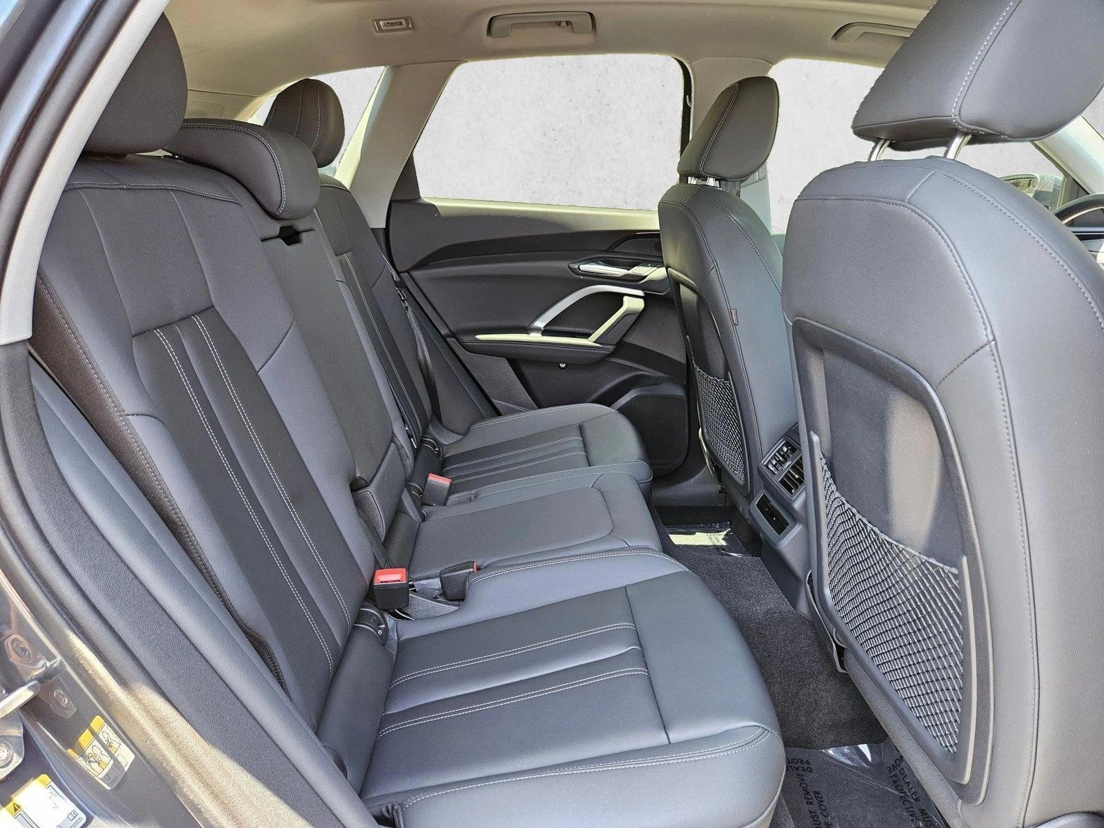 2025 Audi Q5 Premium - Photo 25