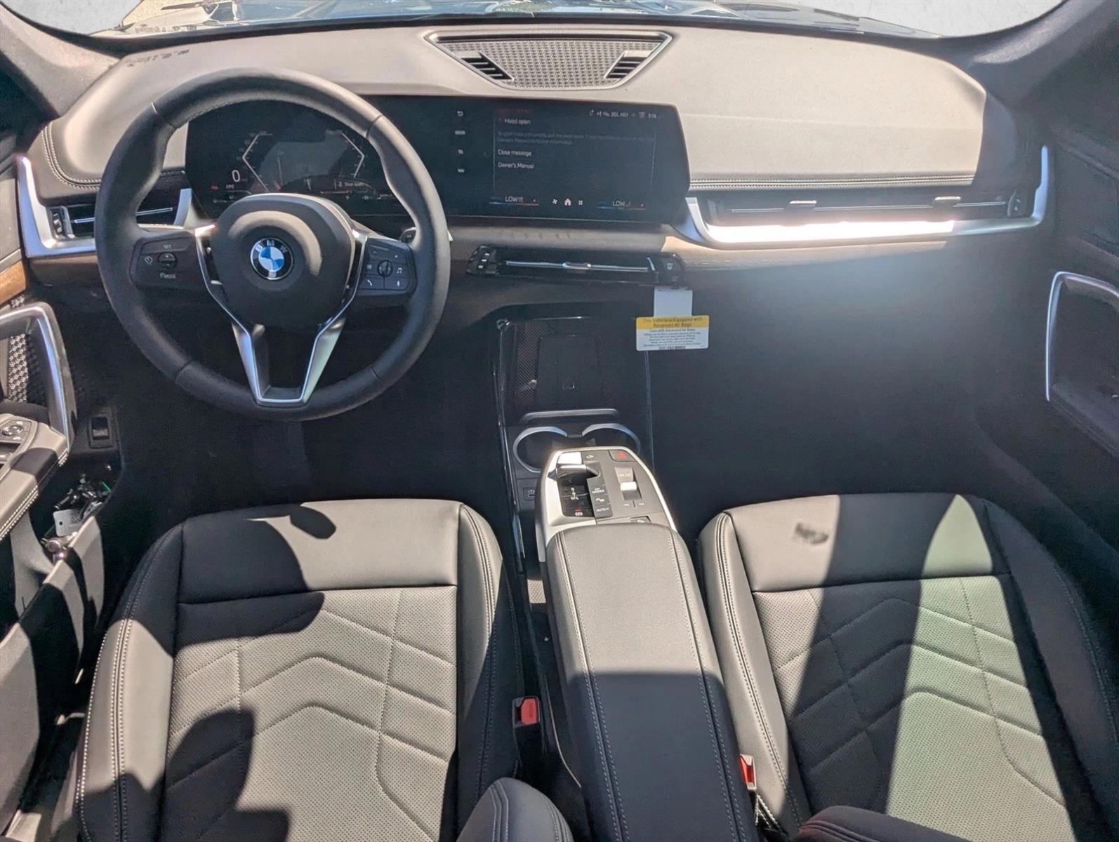 Thumbnail: 2026 BMW X1 - 3