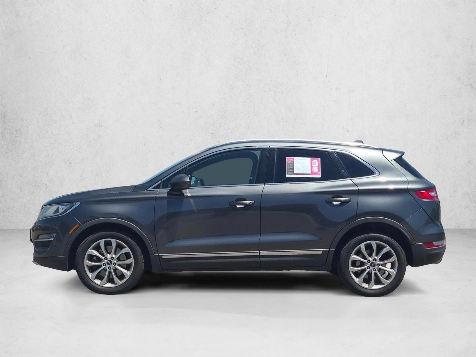 Thumbnail: 2017 Lincoln MKC - 2
