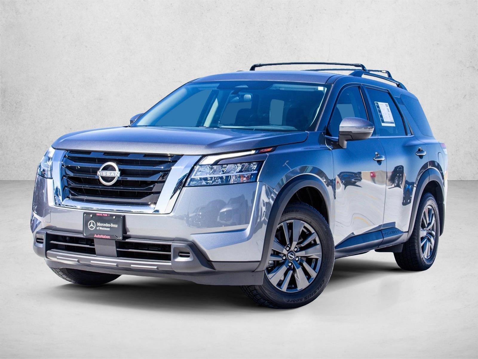Thumbnail: 2022 Nissan Pathfinder - 1