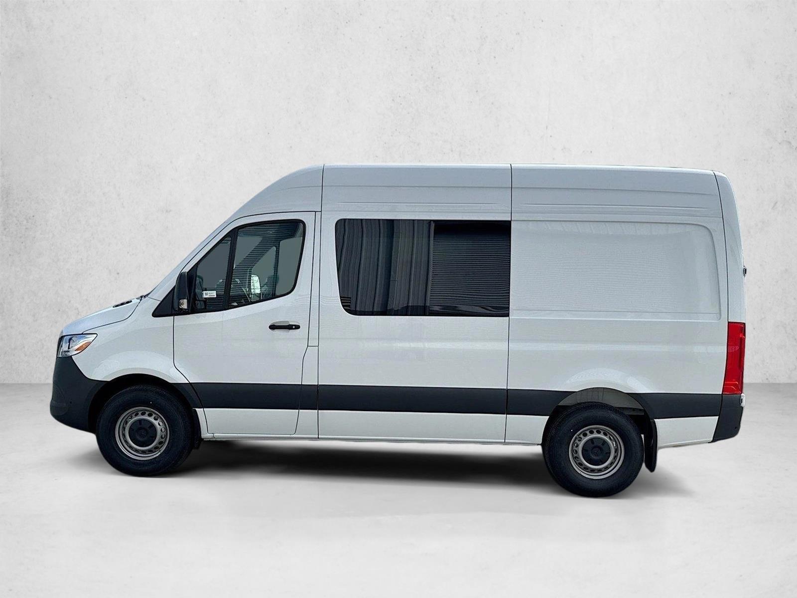 Thumbnail: 2026 Mercedes-Benz Sprinter - 2