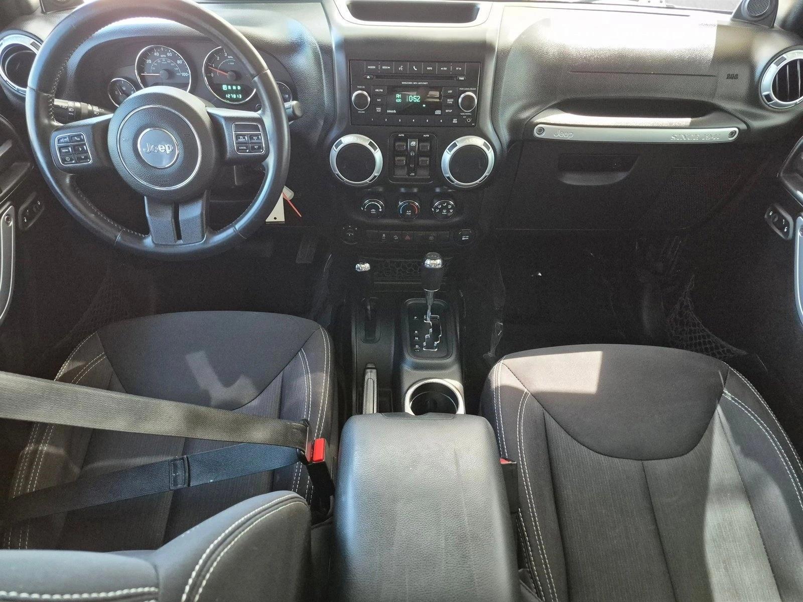 Thumbnail: 2014 Jeep Wrangler - 3