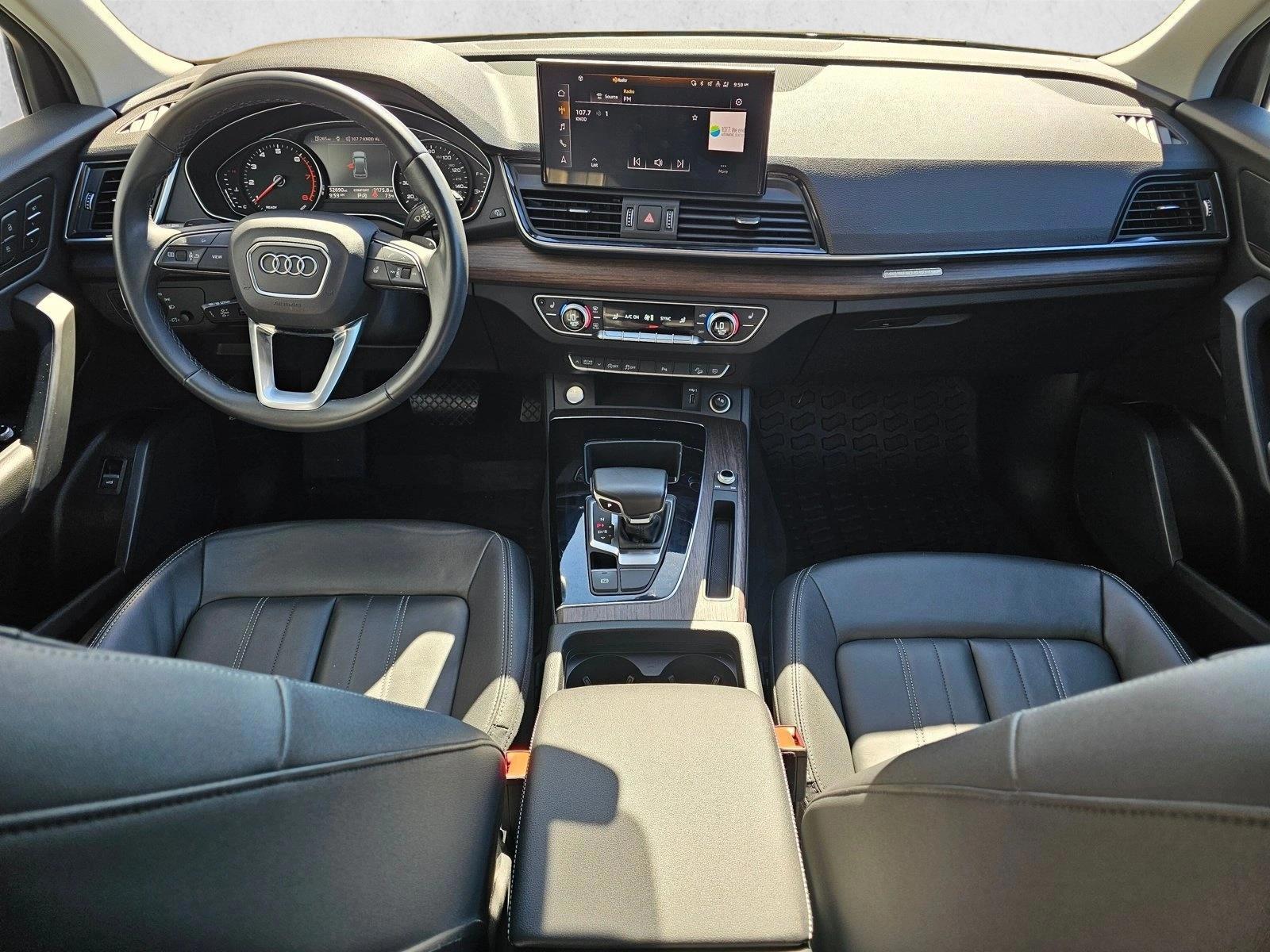 Thumbnail: 2023 Audi Q5 - 3